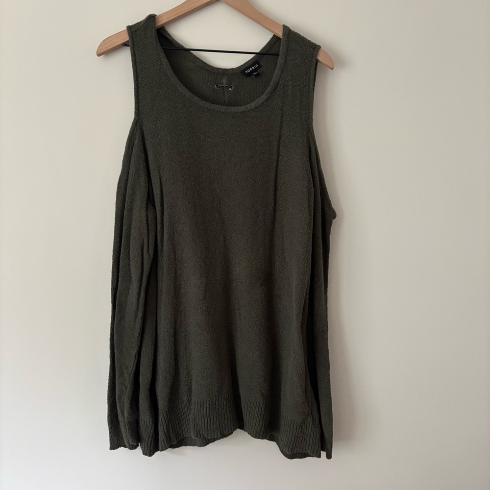 Torrid Size 3 3X Olive Green Cold Shoulder Lightweight Tunic Lace Up Back
